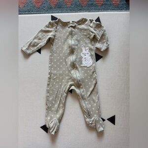 Carters|Baby girl Sage green polka dot footsies pajamas,bunny design•••pastel